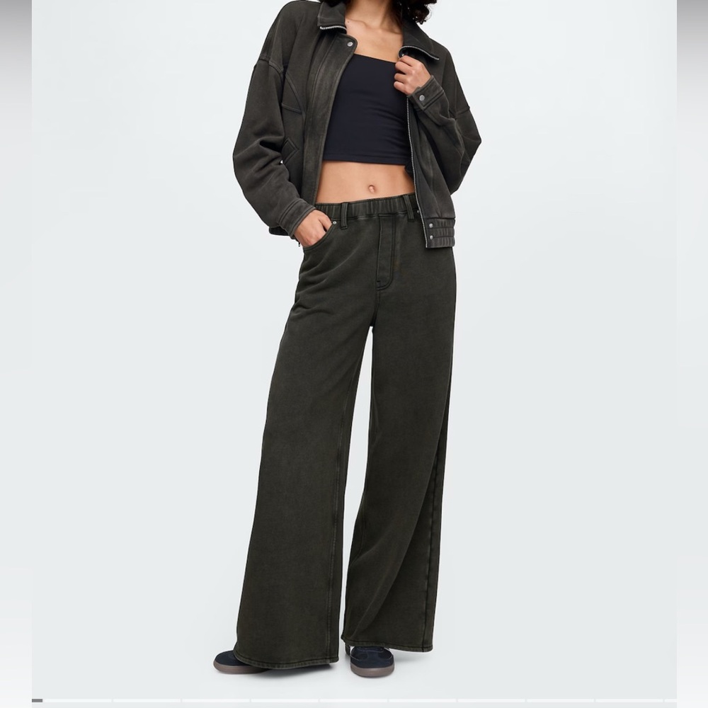 GAP Heavyweight Baggy Sweatpant Jeans